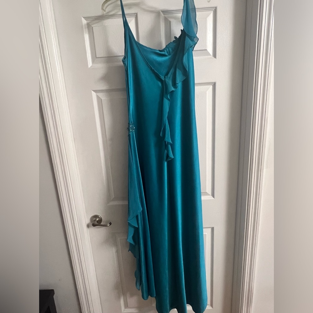 Lenovia Dress. Size L.